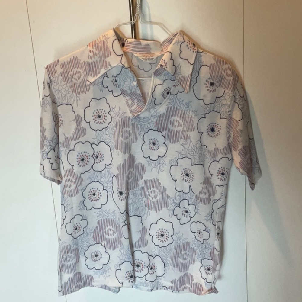 Funky 70s floral polo shirt